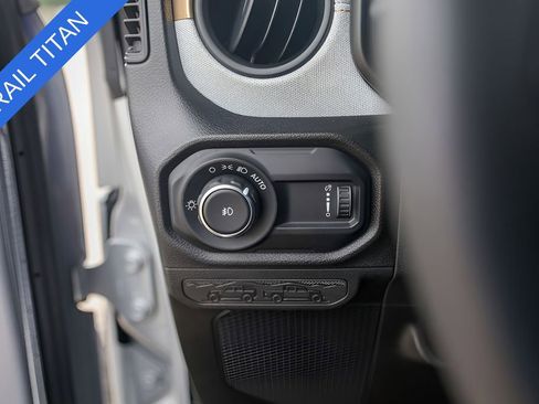 Used 2024 Jeep Wrangler Unlimited Sport AWD/4WD image 15
