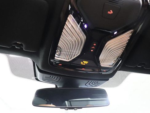 Used 2019 BMW 540i w/ Premium Package image 45