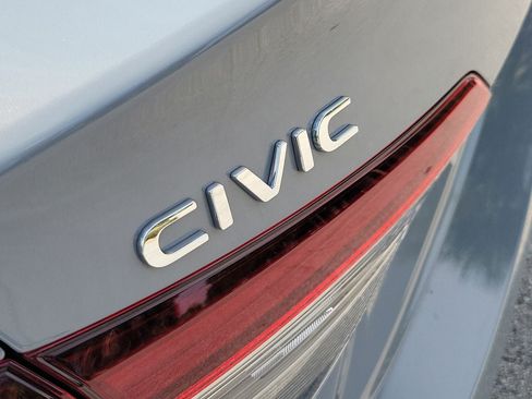 Used 2025 Honda Civic Sport image 6