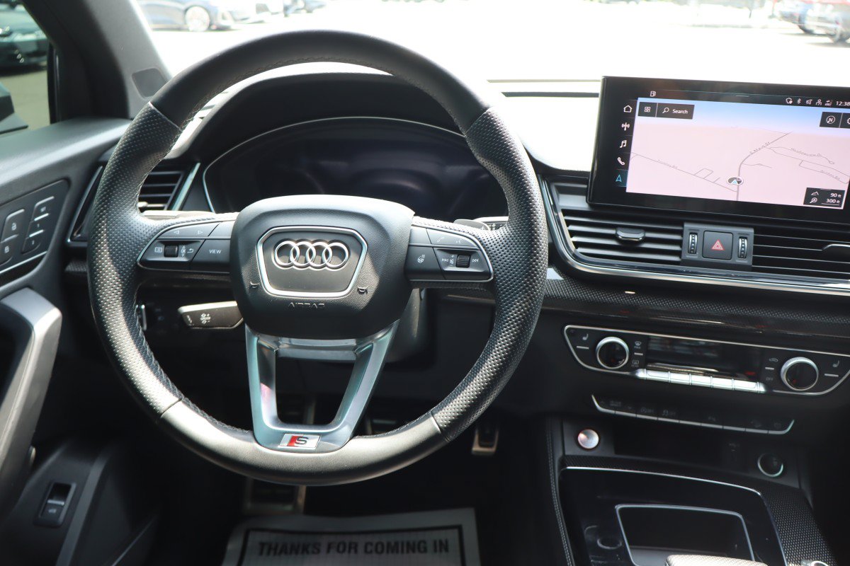 Used 2022 Audi SQ5 Premium Plus w/ Premium Plus Package AWD/4WD image 13