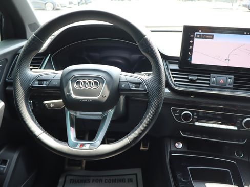 Used 2022 Audi SQ5 Premium Plus w/ Premium Plus Package AWD/4WD image 13