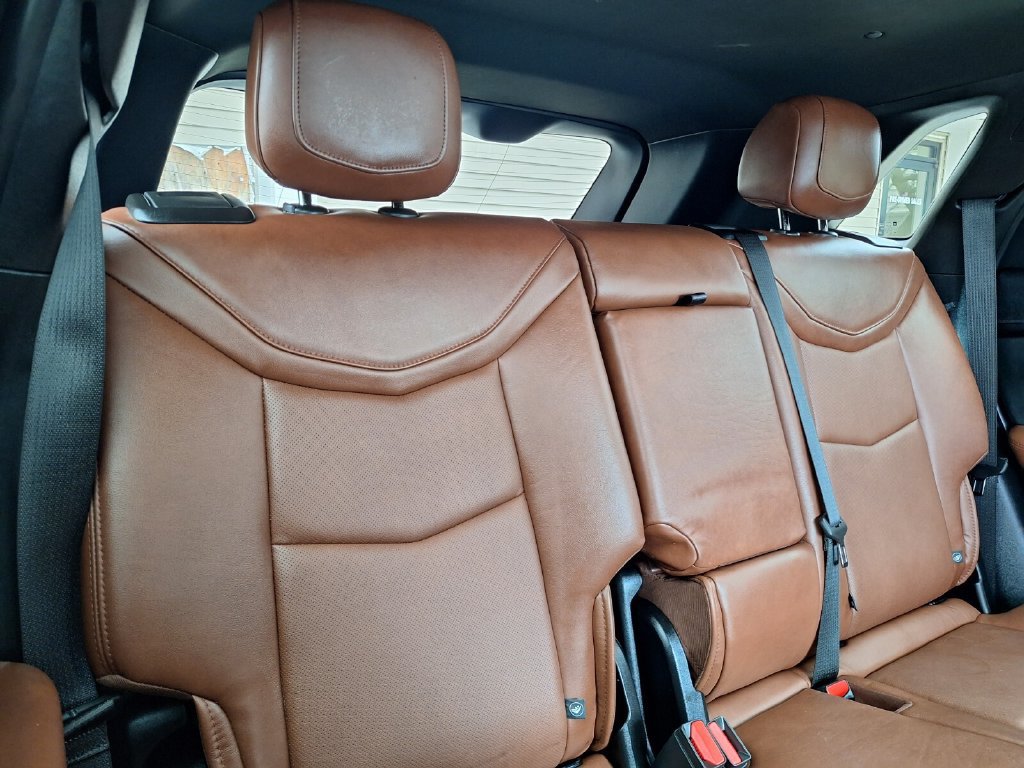 Used 2023 Cadillac XT5 Sportv w/ Technology Package AWD/4WD image 27