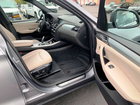 Used 2016 BMW X3 xDrive28i AWD/4WD image 9