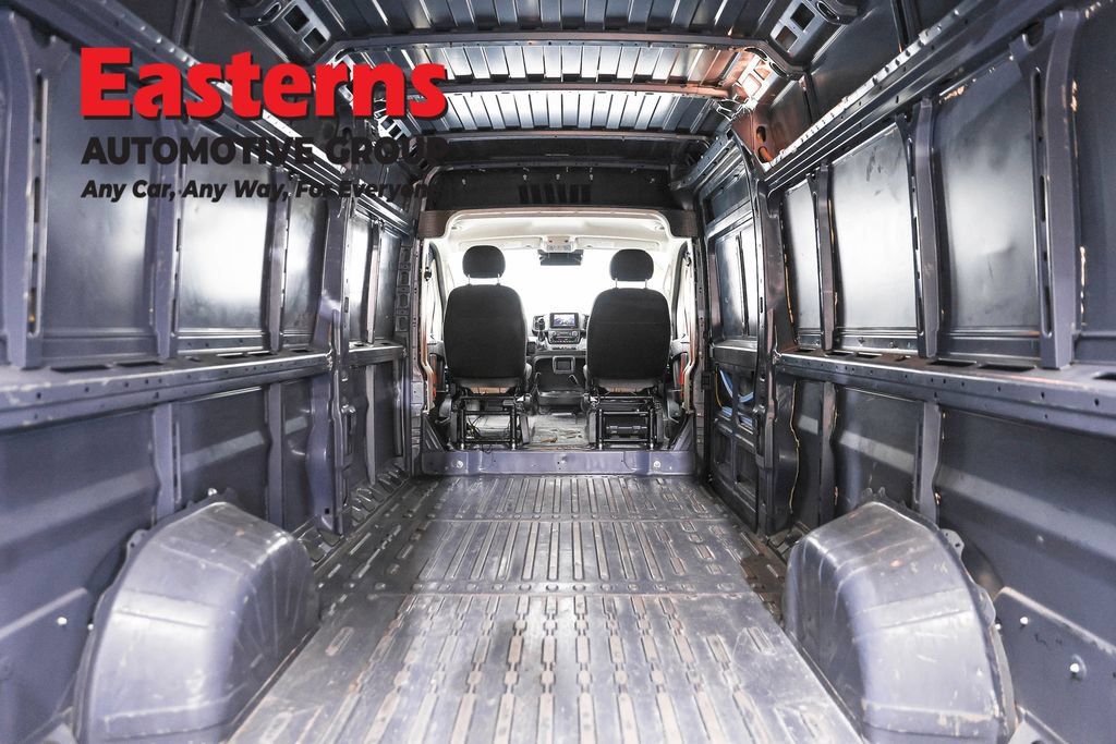 Used 2022 RAM ProMaster 3500 w/ Fleet Safety Group (AWQ) FWD image 9