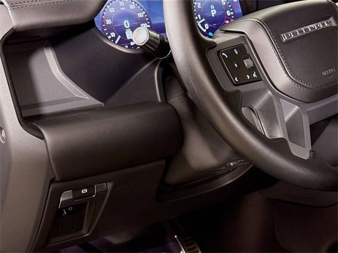 Certified 2022 Land Rover Defender 90 X image 10