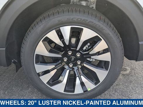 New 2026 Ford Explorer Platinum AWD/4WD image 9