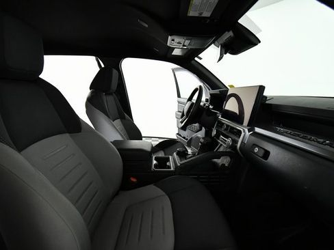 Used 2024 Toyota Tacoma TRD Off-Road image 22