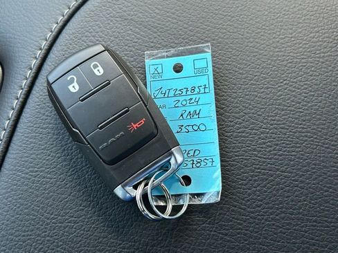 Used 2024 RAM 3500 Tradesman image 43