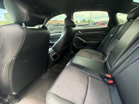 Used 2020 Honda Accord Sport image 16