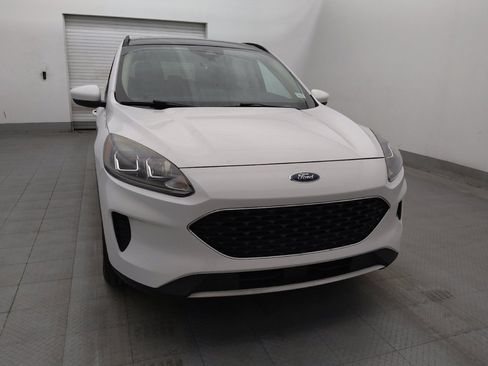 Used 2020 Ford Escape SE FWD image 14
