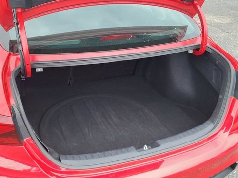 Used 2023 Kia Forte LXS image 4