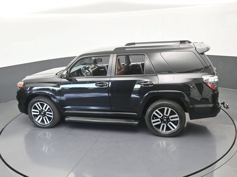 Used 2024 Toyota 4Runner Limited AWD/4WD image 49