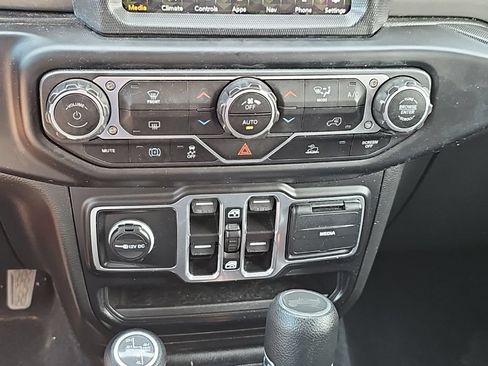 Used 2023 Jeep Wrangler Unlimited w/ 8.4" Radio Group AWD/4WD image 7