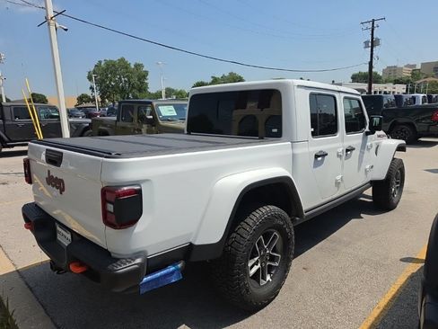 New 2026 Jeep Gladiator Mojave AWD/4WD image 8