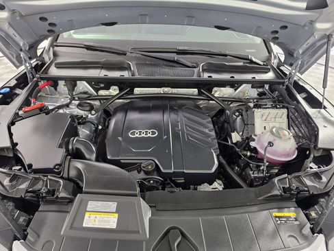 Used 2022 Audi Q5 2.0T Premium Plus AWD/4WD image 49