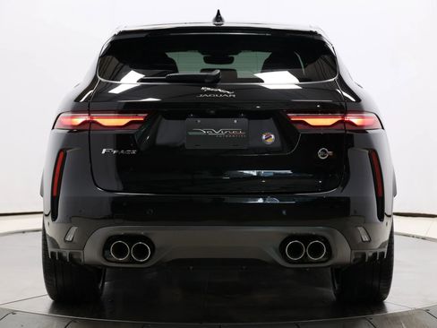 Used 2021 Jaguar F-PACE SVR image 58