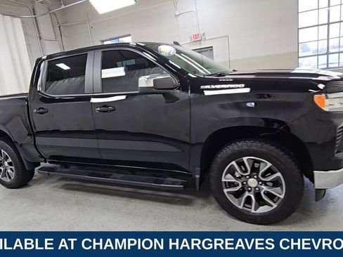 Certified 2024 Chevrolet Silverado 1500 LT image 2