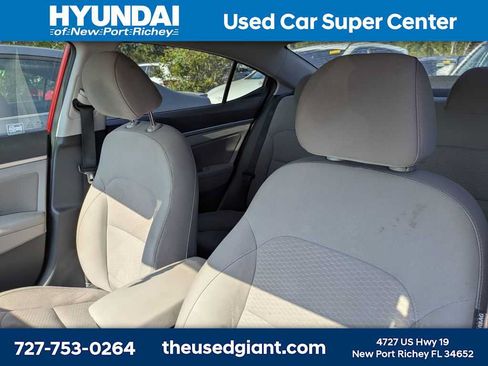 Used 2020 Hyundai Elantra SEL FWD image 3