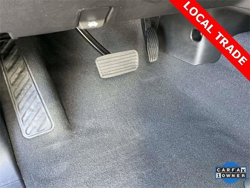 Used 2024 Chevrolet Silverado 2500 Custom w/ Custom Convenience Package image 15