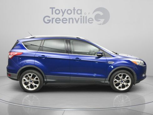 Used 2016 Ford Escape Titanium w/ Equipment Group 301A AWD/4WD image 16