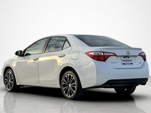 Used 2016 Toyota Corolla S image 3