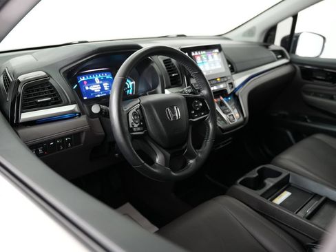 Used 2019 Honda Odyssey Elite image 6