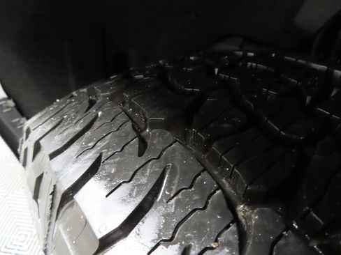 Used 2023 Ford F150 XLT w/ Equipment Group 302A High image 7