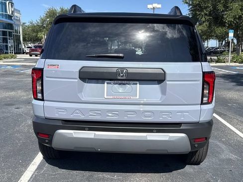 Certified 2026 Honda Passport RTL image 5