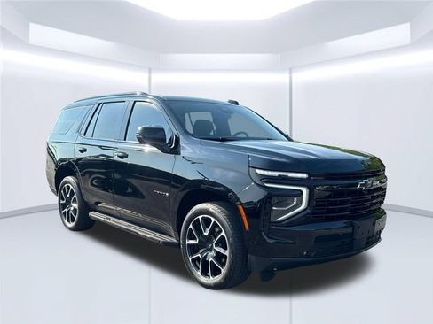 Used 2025 Chevrolet Tahoe RST w/ Comfort Package AWD/4WD image 15