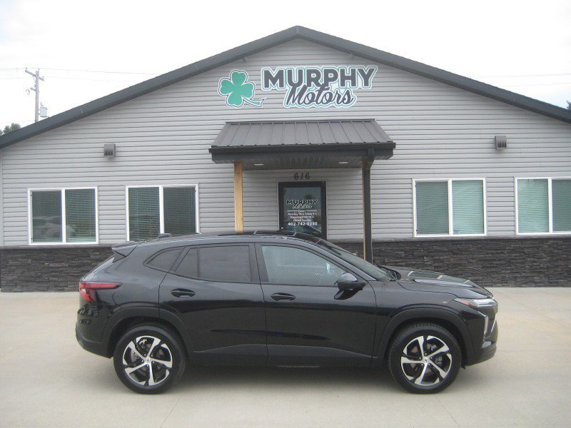 Used 2026 Chevrolet Trax RS w/ Sunroof Package FWD image 1
