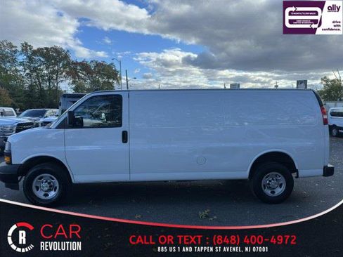 Used 2023 Chevrolet Express 2500 2500 155'' w/ Driver Convenience Package image 4