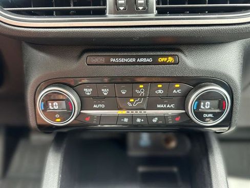 Used 2021 Ford Escape SEL image 39