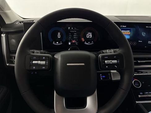 Used 2025 Hyundai Santa Fe SEL image 31