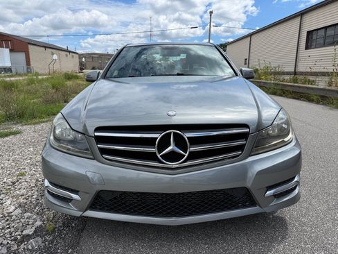 Used 2014 Mercedes-Benz C 250 Sedan image 8
