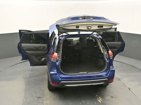 Used 2020 Nissan Rogue S image 70