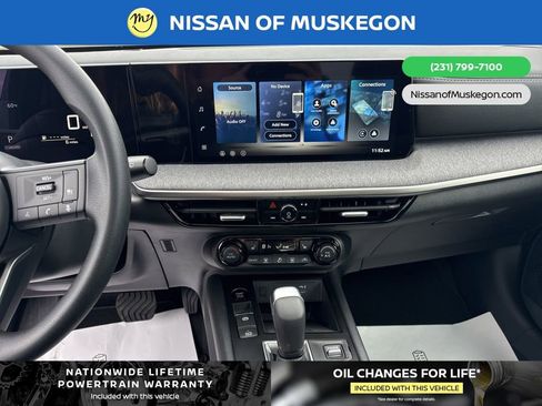 New 2026 Nissan Kicks SV w/ SV Premium Package image 18