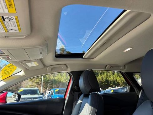 Used 2024 MAZDA CX-30 AWD 2.5 S w/ Preferred Package image 11