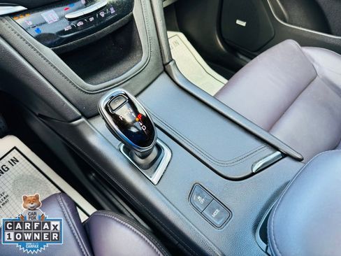 Used 2017 Cadillac XT5 Premium Luxury image 22