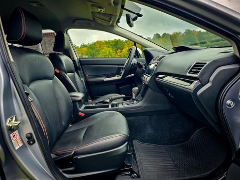 Used 2017 Subaru Crosstrek 2.0i Limited w/ Popular Package #2 image 40