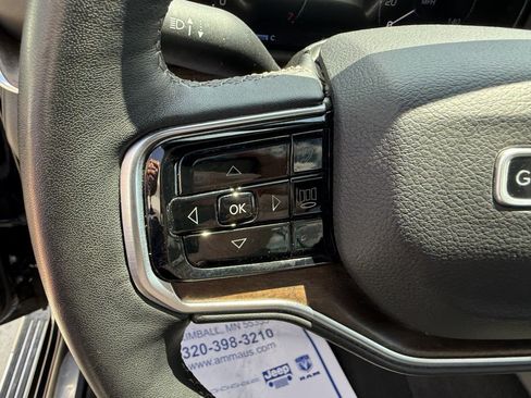 Used 2024 Jeep Grand Wagoneer L 4WD image 26