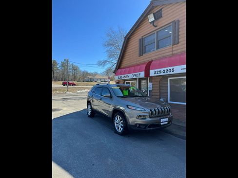 Used 2016 Jeep Cherokee Limited AWD/4WD image 1