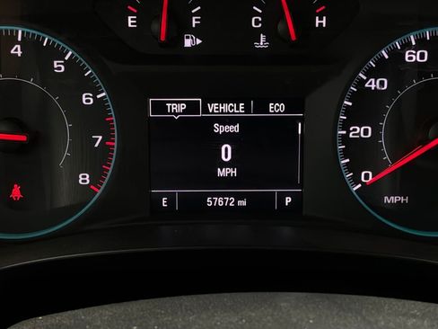 Used 2022 Chevrolet Malibu LS FWD image 39