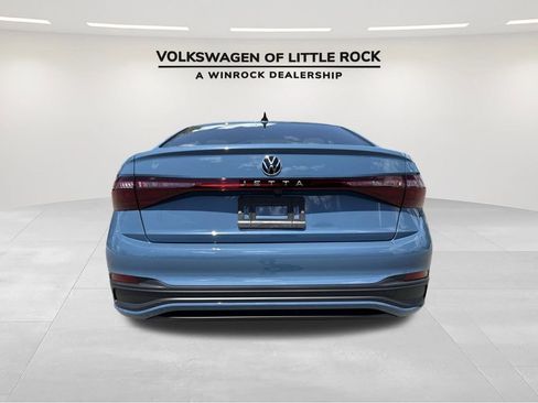 New 2025 Volkswagen Jetta Sport image 4