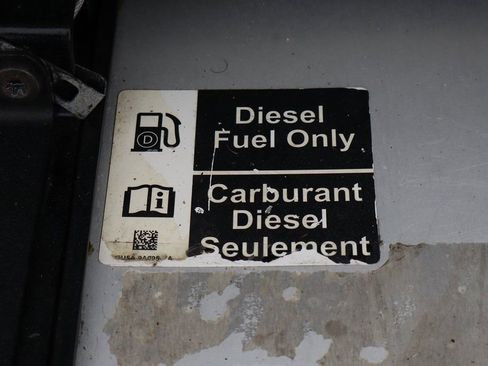 Used 2016 Ford F650 2WD Crew Cab Super Duty image 55