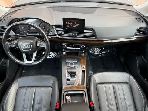 Used 2019 Audi Q5 2.0T Premium w/ Convenience Package image 26