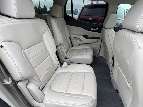 Used 2021 GMC Acadia Denali w/ Denali Ultimate Package image 12