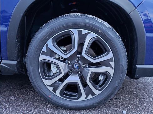 New 2026 Subaru Ascent Limited image 12