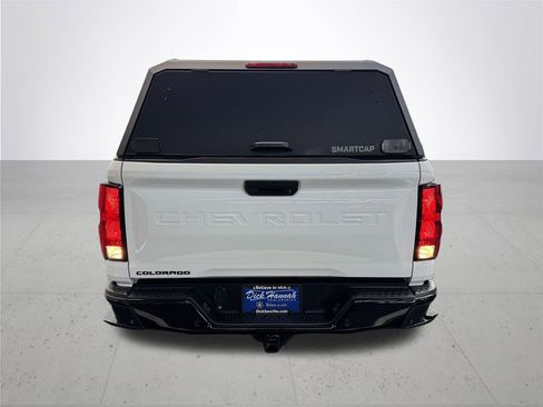 Used 2025 Chevrolet Colorado Trail Boss AWD/4WD image 5