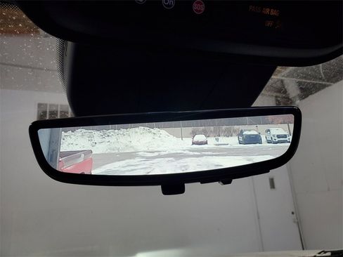 Used 2024 Cadillac XT4 Sport image 24