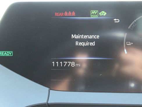 Used 2023 Toyota Prius Prime FWD image 35